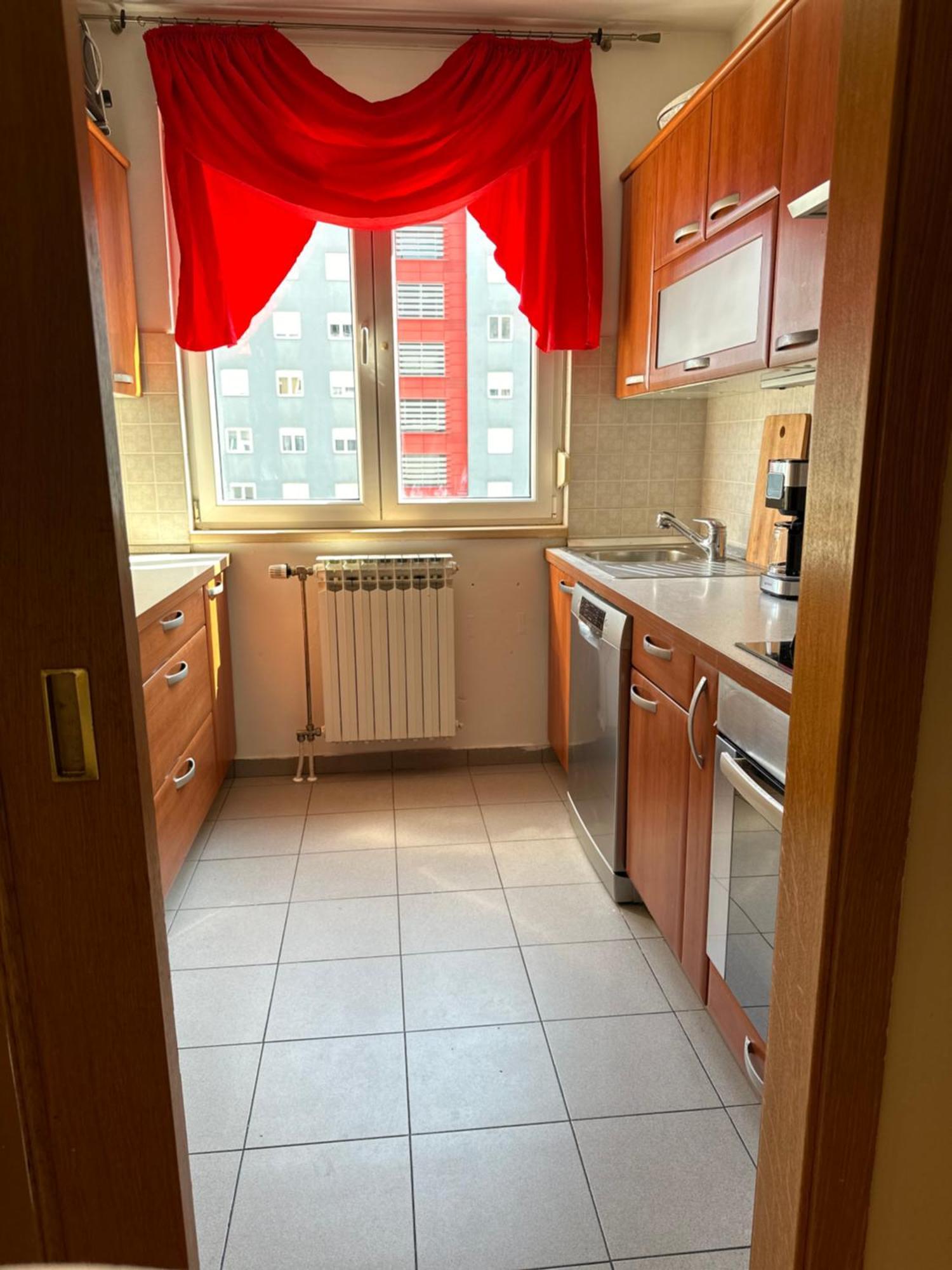 Forty Two Apartament