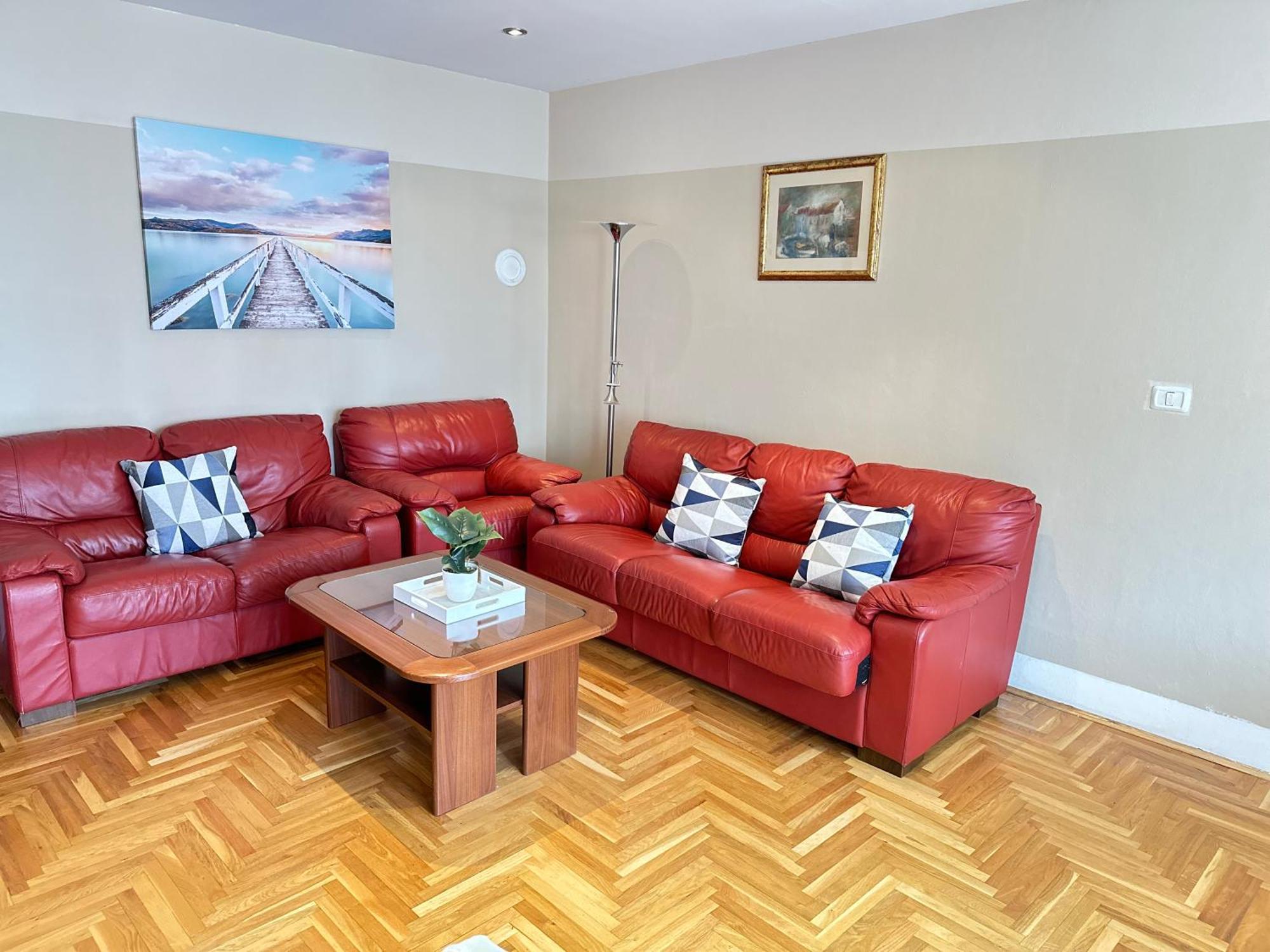 Apartament Forty Two
